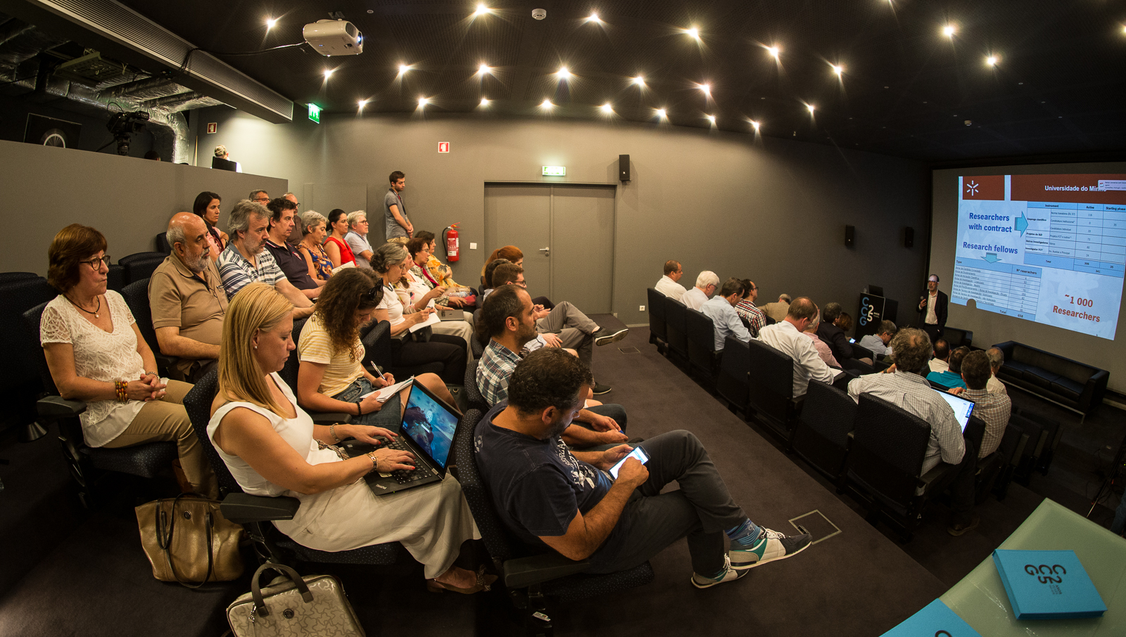 Thumbnail da galeria Reitor conversa com Docentes